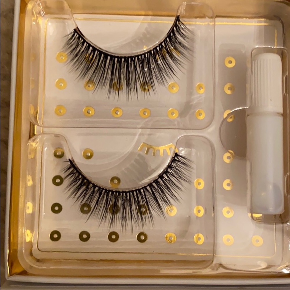 Faux eyelash kit
